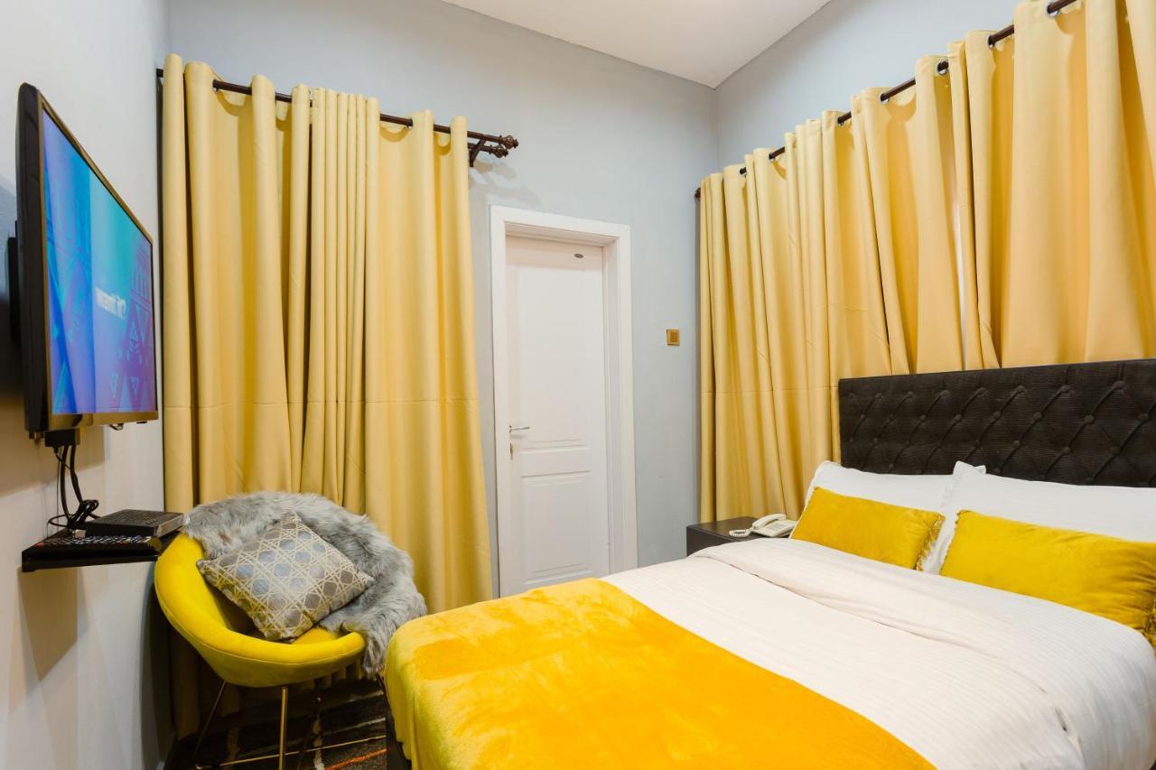 The Avery Suites, East Legon Accra Buitenkant foto