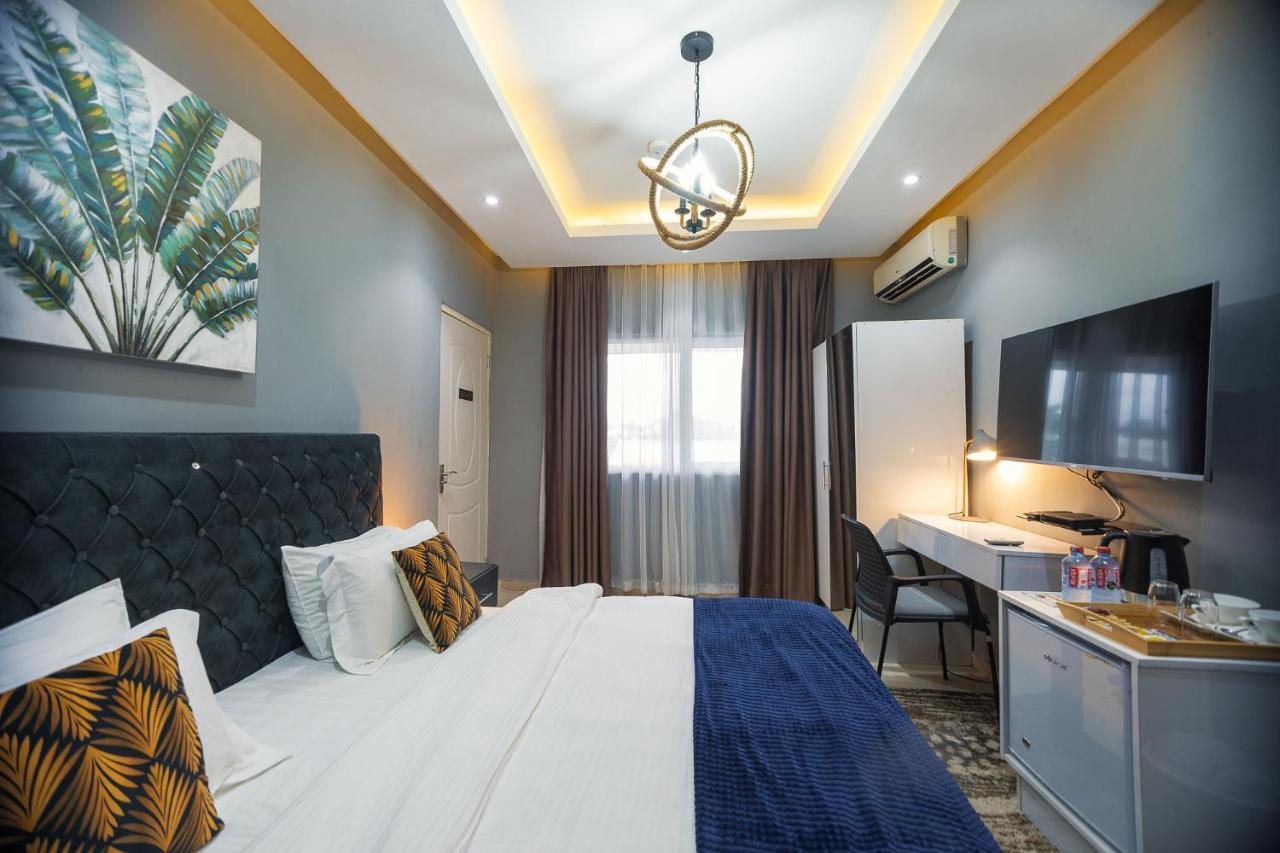 The Avery Suites, East Legon Accra Buitenkant foto