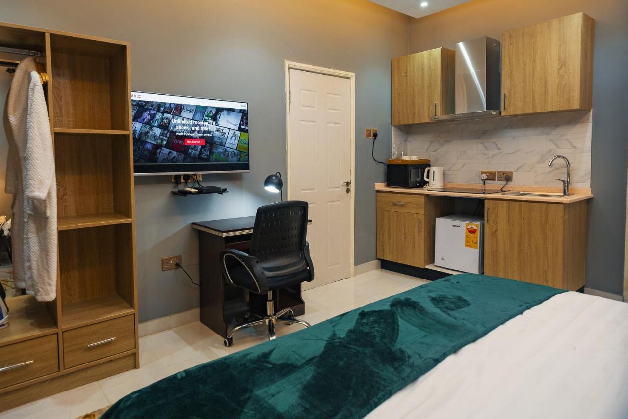 The Avery Suites, East Legon Accra Buitenkant foto